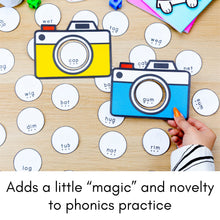 Load image into Gallery viewer, Flashlight Phonics - Blending and Segmenting Game